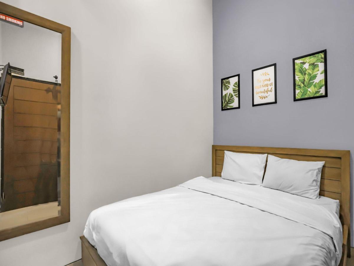 Casa Ts 16 Hotel Malang Exterior foto