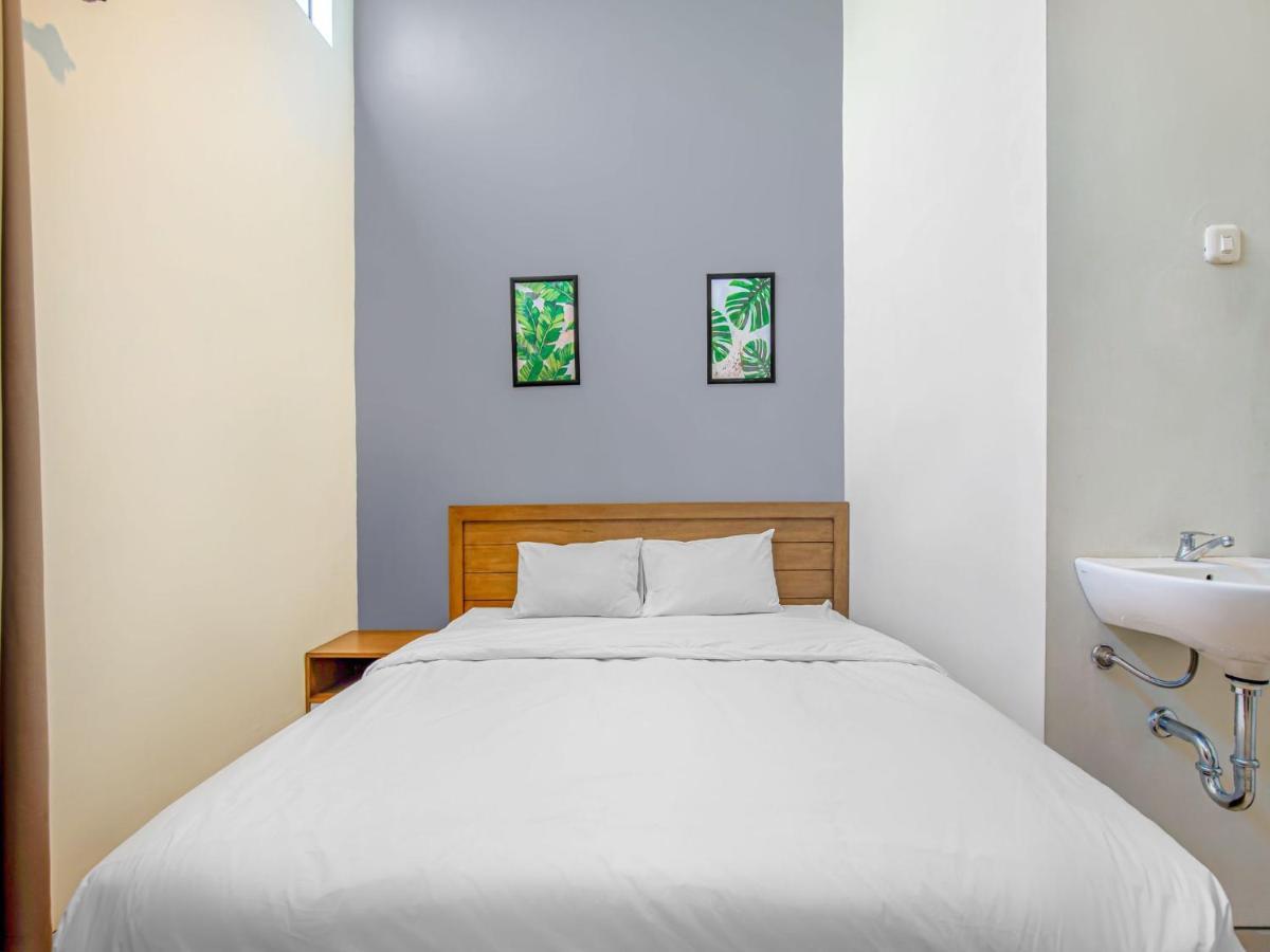 Casa Ts 16 Hotel Malang Exterior foto