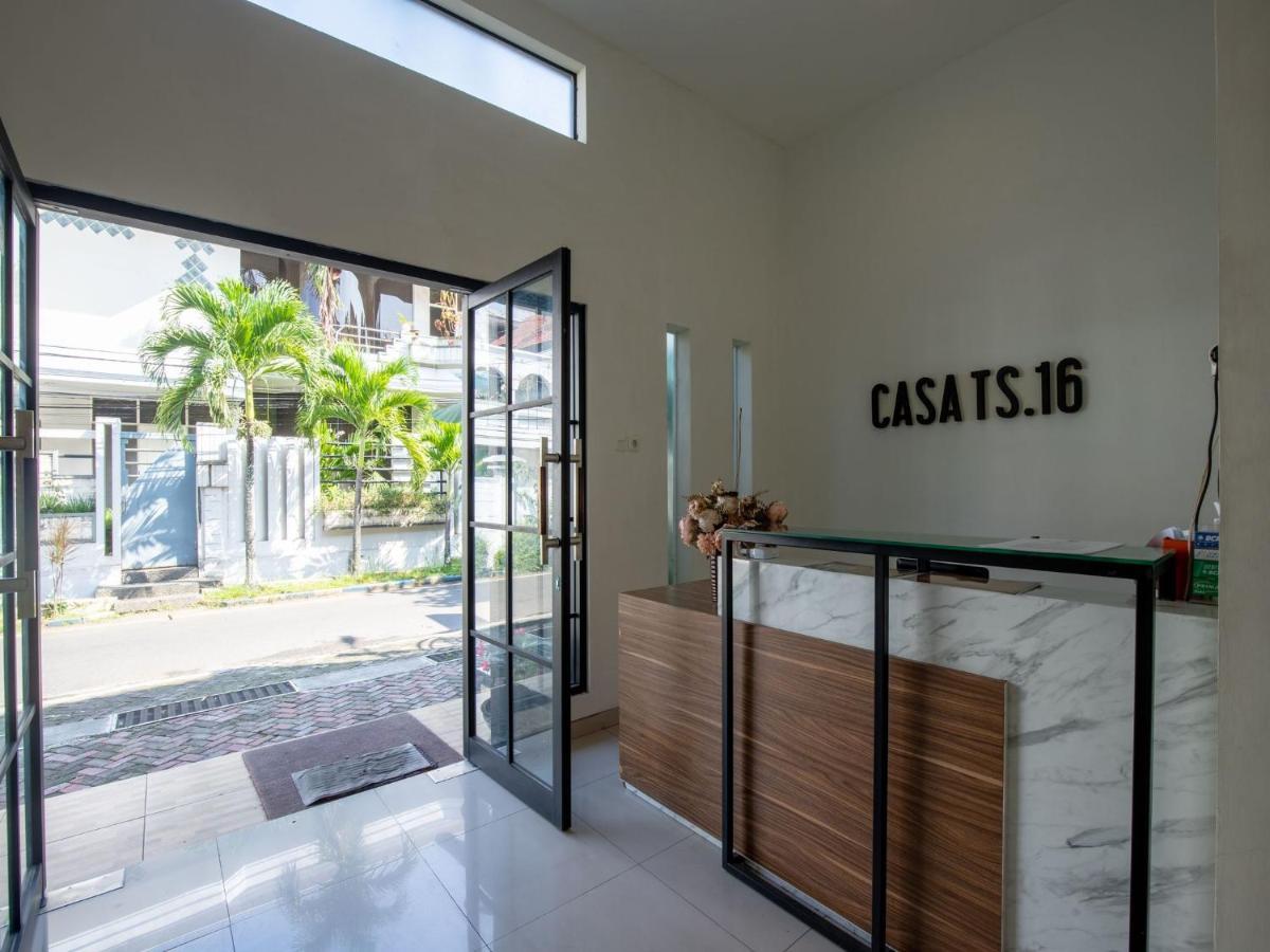 Casa Ts 16 Hotel Malang Exterior foto