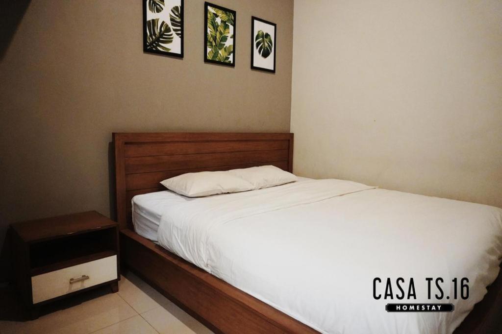 Casa Ts 16 Hotel Malang Exterior foto